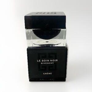 Givenchy Deluxe Le Soin Noir Moisturizer, 7 ml